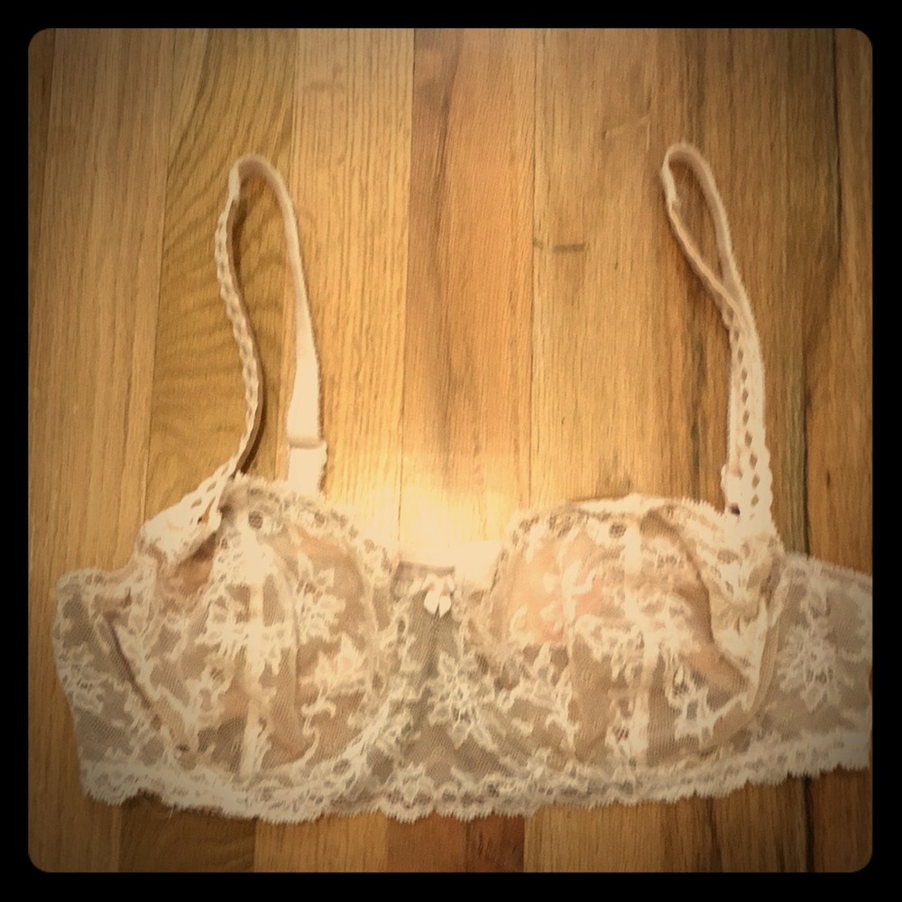 Lacy Victoria’s Secret bra